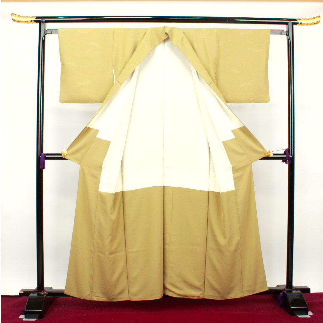 色無地 枯色 波 桔梗 身丈159.5cm 裄丈62cm 袷 正絹 Sランク 黄系 1114000582323