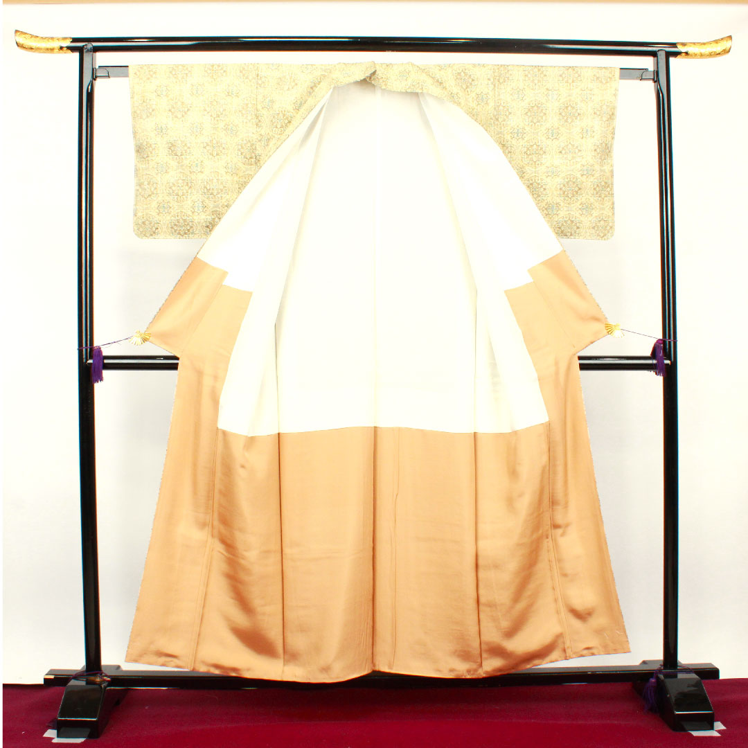 Tsumugi, Length 156cm, Sleeve length 62cm, Unused, Comes with basting thread, Tokyo white-brown, Abstract pattern, Pure silk, S rank, Awase, Cream color, 1116002252315