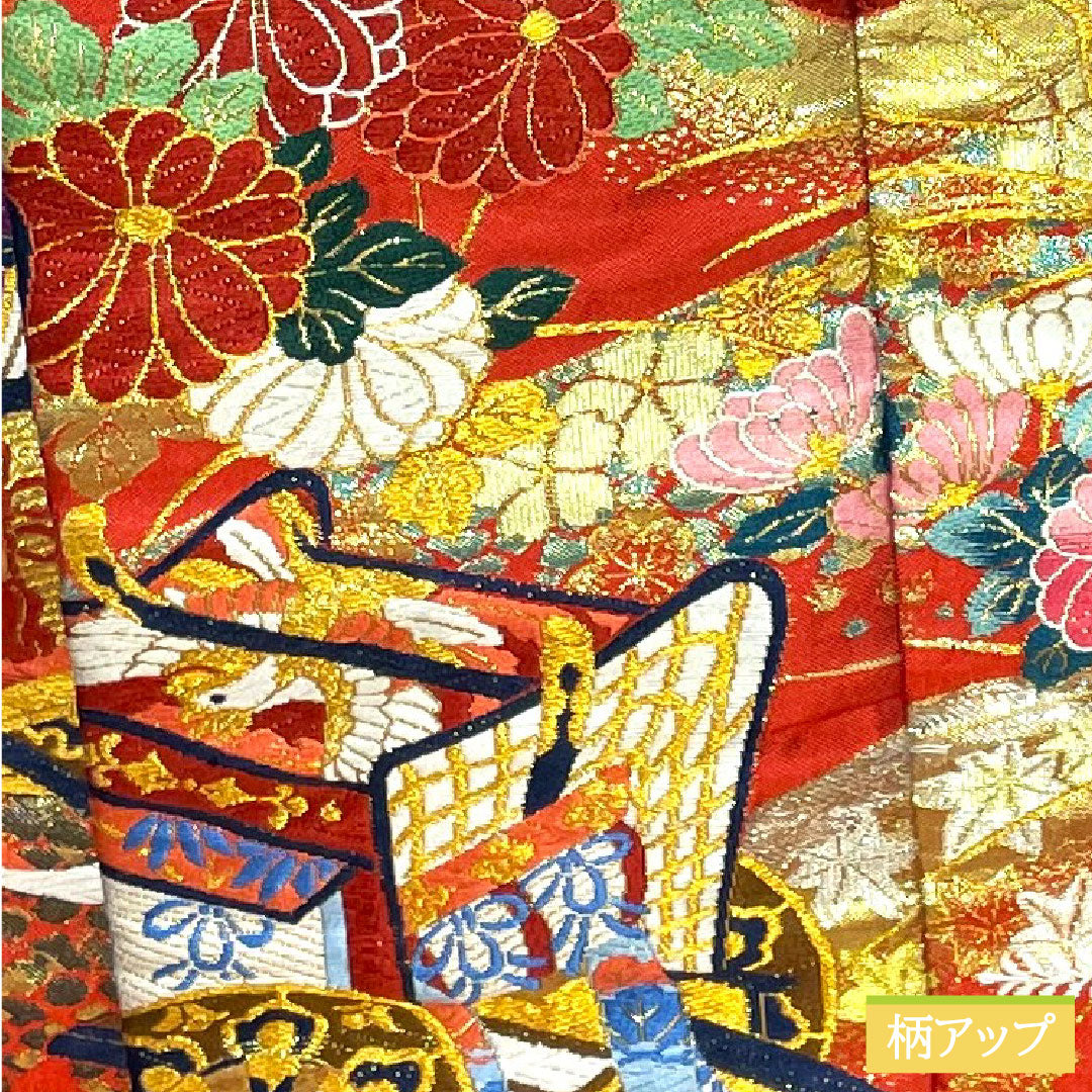 Colored uchikake, pure silk, length 188.5cm, sleeve length 67cm, crimson, Imperial carriage, auspicious motif, S rank, lined, red, 1110000792912