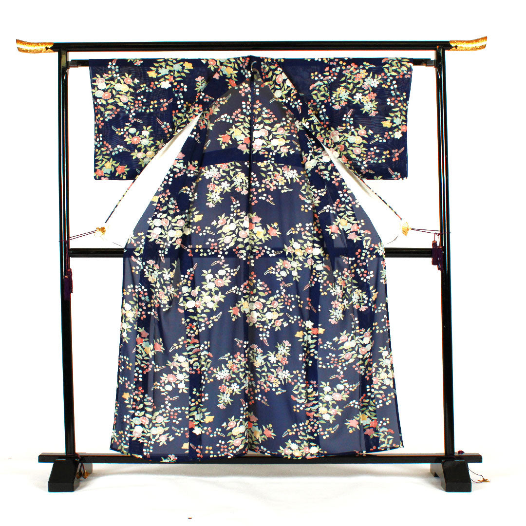 小紋 身丈159cm 裄丈62cm 絽 駒絽 花模様 正絹 Aランク 紺系 1115000743318