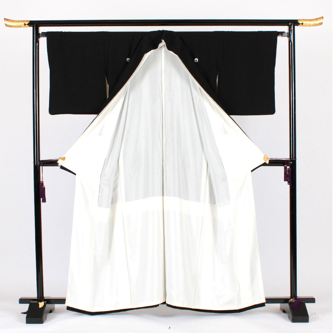 黒留袖 身丈161.5cm 裄丈66cm 袷 作家物 風景模様 下がり藤 正絹 Aランク 五つ紋 黒系 1111000353410