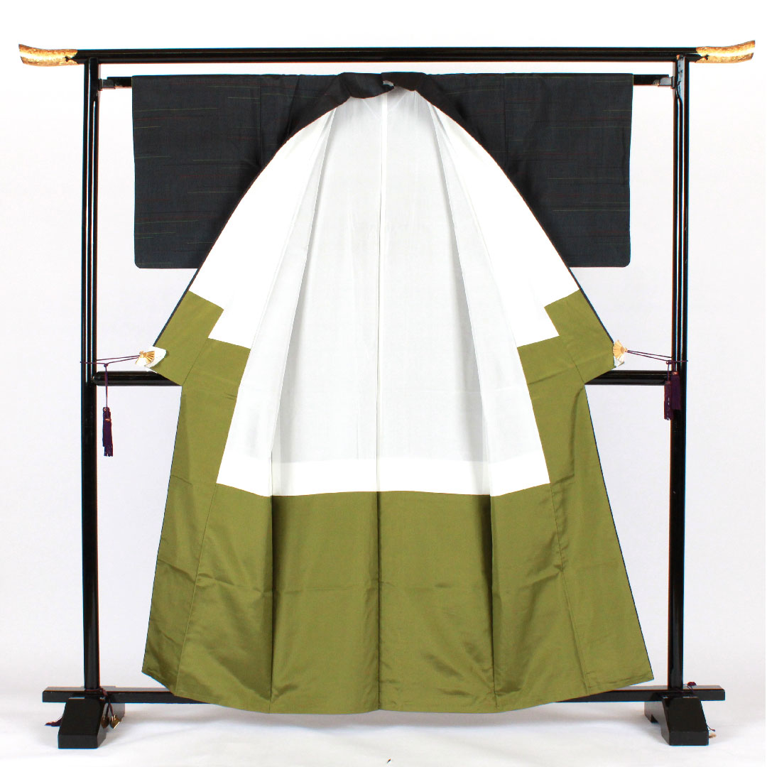 大島紬 身丈160cm 幾何学模様 正絹 Aランク 袷 紺系 1116001383418