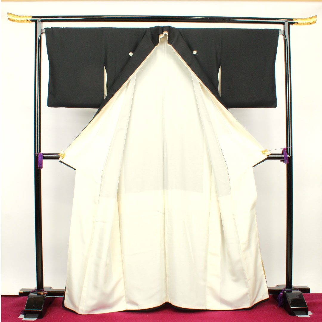 黒留袖 身丈166cm 裄丈66.5cm 袷 京友禅 草花模様 片喰 正絹 Aランク 五つ紋 黒系 1111000743510