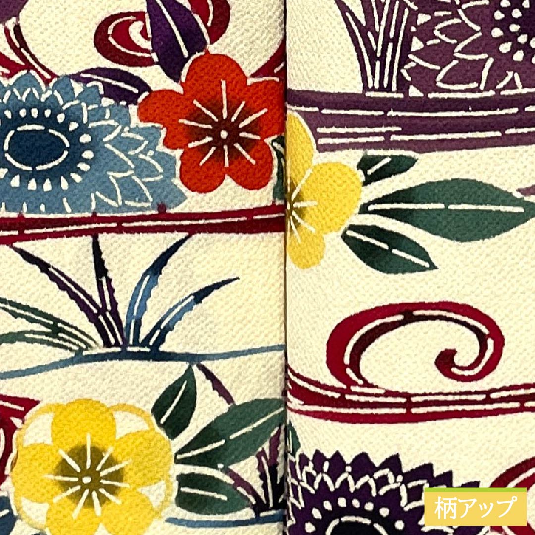 Homongi, pure silk, lined, length 159.5cm, sleeve length 64.5cm, light egg color, Kyoto Bingata, floral pattern, flowing water, B rank, cream color, 1112006064315