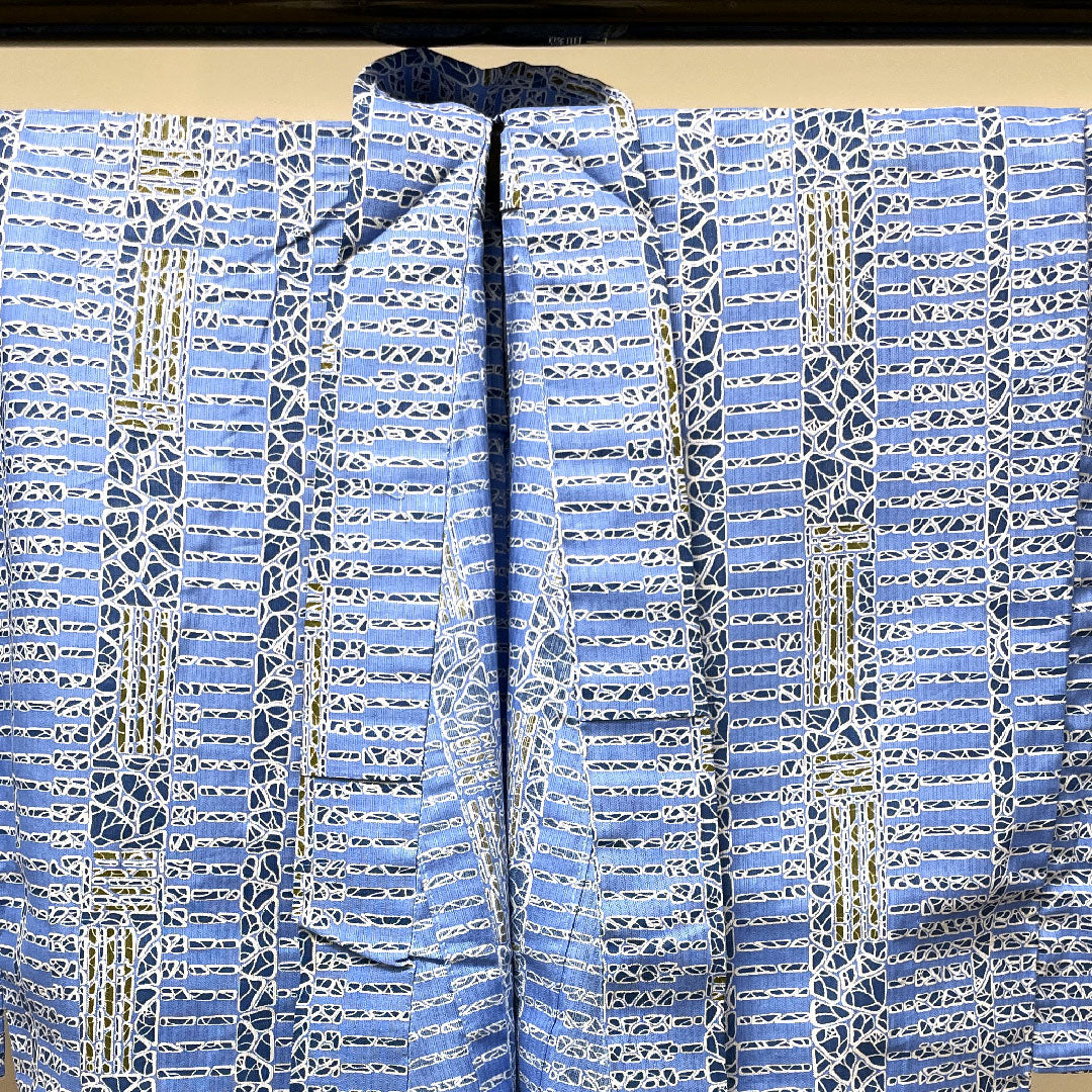 浴衣 露草色 幾何学模様 男物 木綿 Sランク 単衣 身丈147cm 裄丈69cm 青系 1118002322117