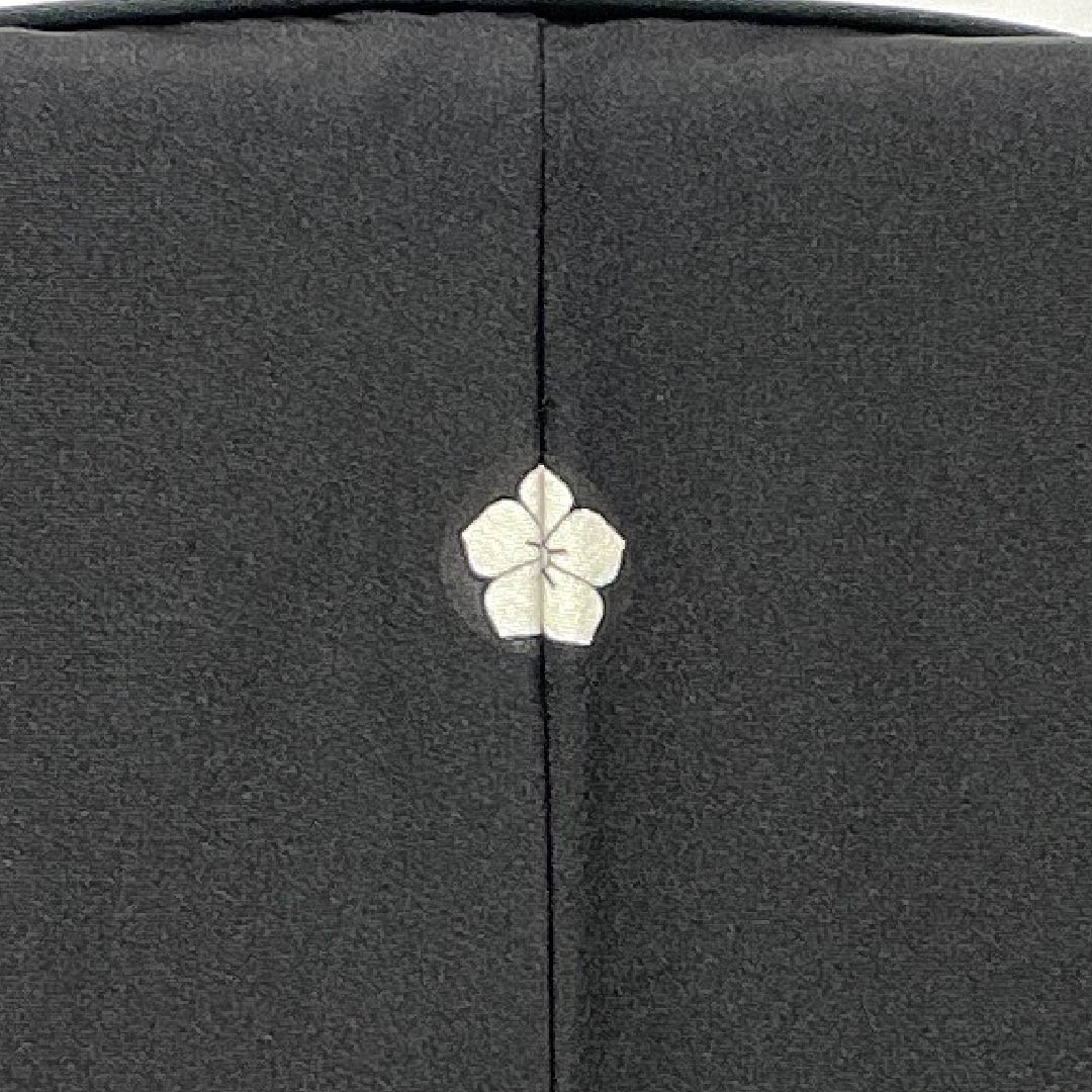 黒留袖 正絹 Aランク 身丈163cm 裄丈66cm 袷 京友禅 五つ紋 桔梗 鳳凰 立浪 宝尽くし 松 五つ紋 黒系 1111002123410