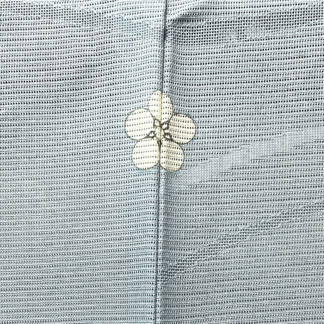 夏物 正絹 色無地 身丈162.5cm 裄丈63cm 砧青磁色(きぬたせいじいろ) 梅鉢 しつけ糸付き 流水 絽 Aランク 水色系 1132000493424