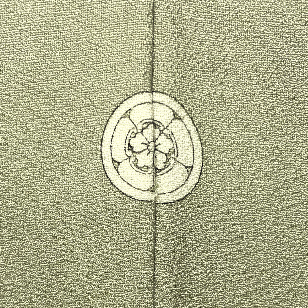 彩色留袖、纯丝、长度152cm、袖长63cm、里料、黄绿色和灰色、寿编织、山水纹、一个纹章、五葫芦和中国花图案圆圈、附缝纫线、未使用、S级、绿色、1111001342219