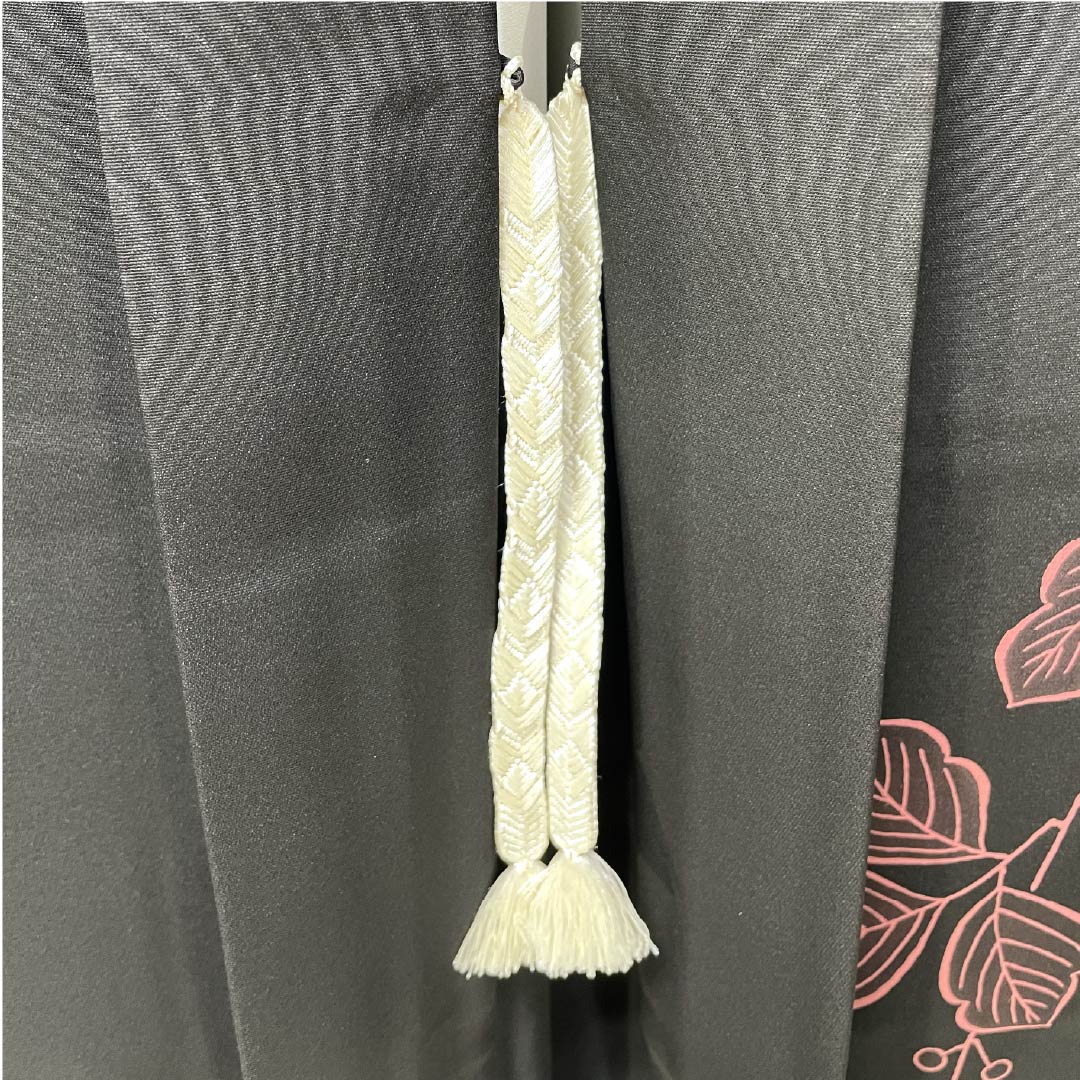 羽織 正絹 Sランク 身丈82cm 裄丈65cm 一つ紋 縫い紋 五三桐 蒲萄の葉 袷 黒系 1117001382910
