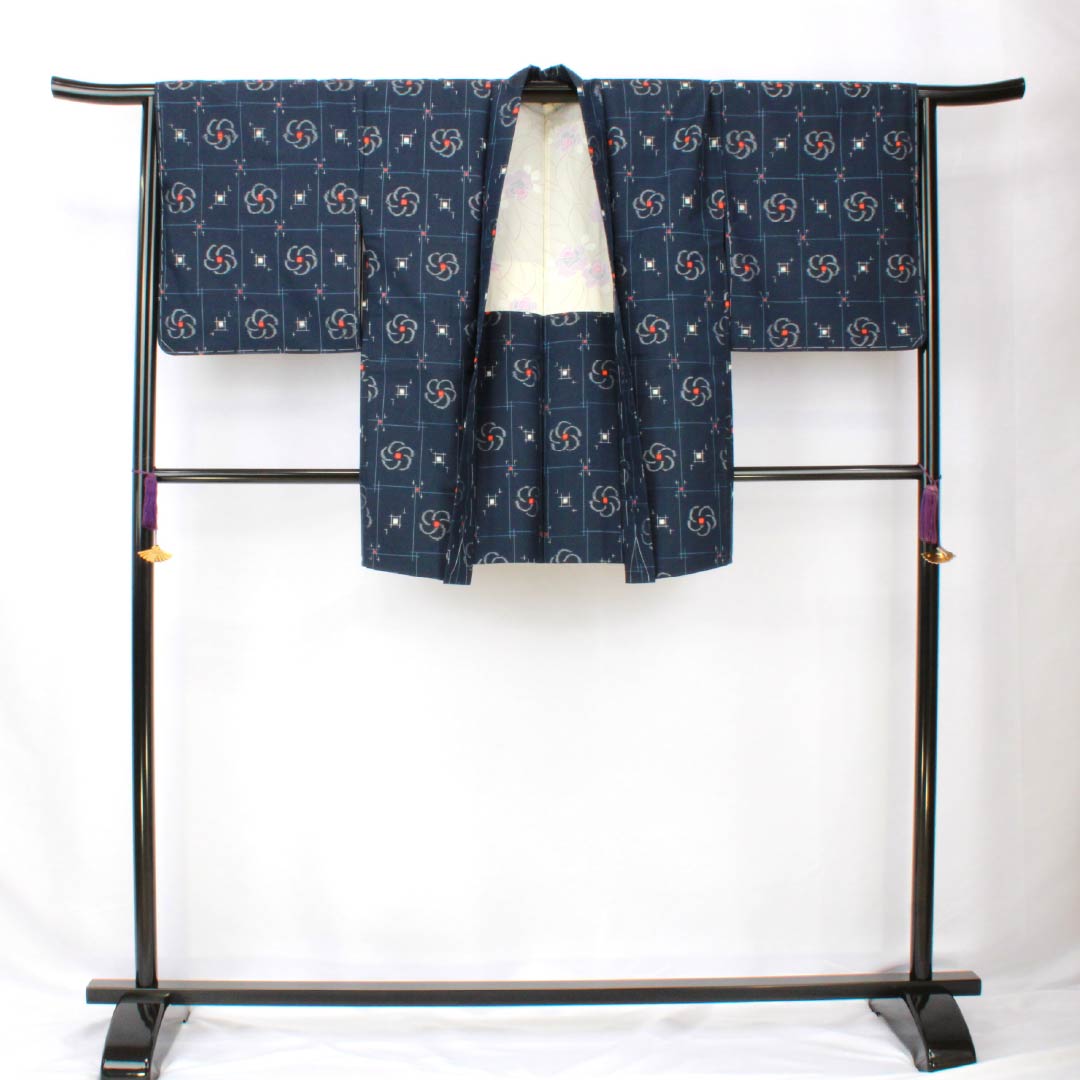 紬 正絹 身丈163.5cm 裄丈66cm 紺色(こんいろ) アンサンブル 格子 ねじり梅 Sランク 袷 紺系 1116003902418