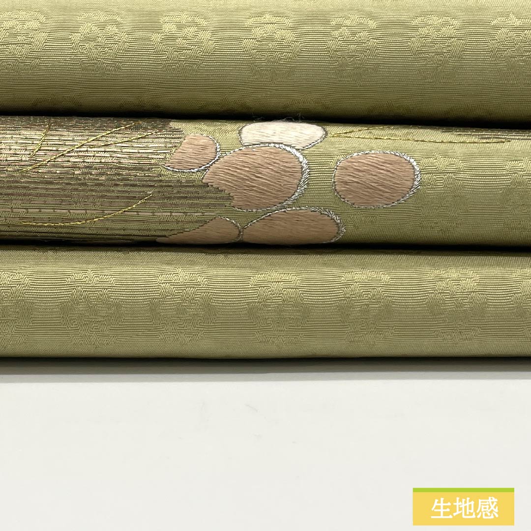 名古屋帯 正絹 Aランク 淡黄蘗色(うすきはだいろ) 竹屋町刺繡 葡萄唐草 帯丈364cm ポイント柄 セミフォーマル 黄系 1124010373323 名古屋仕立て