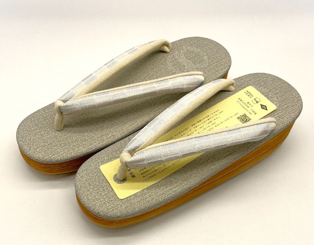 (新品未使用品)カレンブロッソ カフェ草履 Lサイズ グレー系 NEWランク 1122000411422