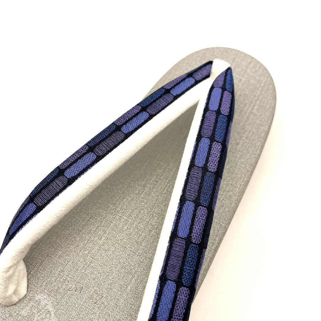 (新品未使用品)カレンブロッソ カフェ草履 Mサイズ グレー系 NEWランク 1122000551322