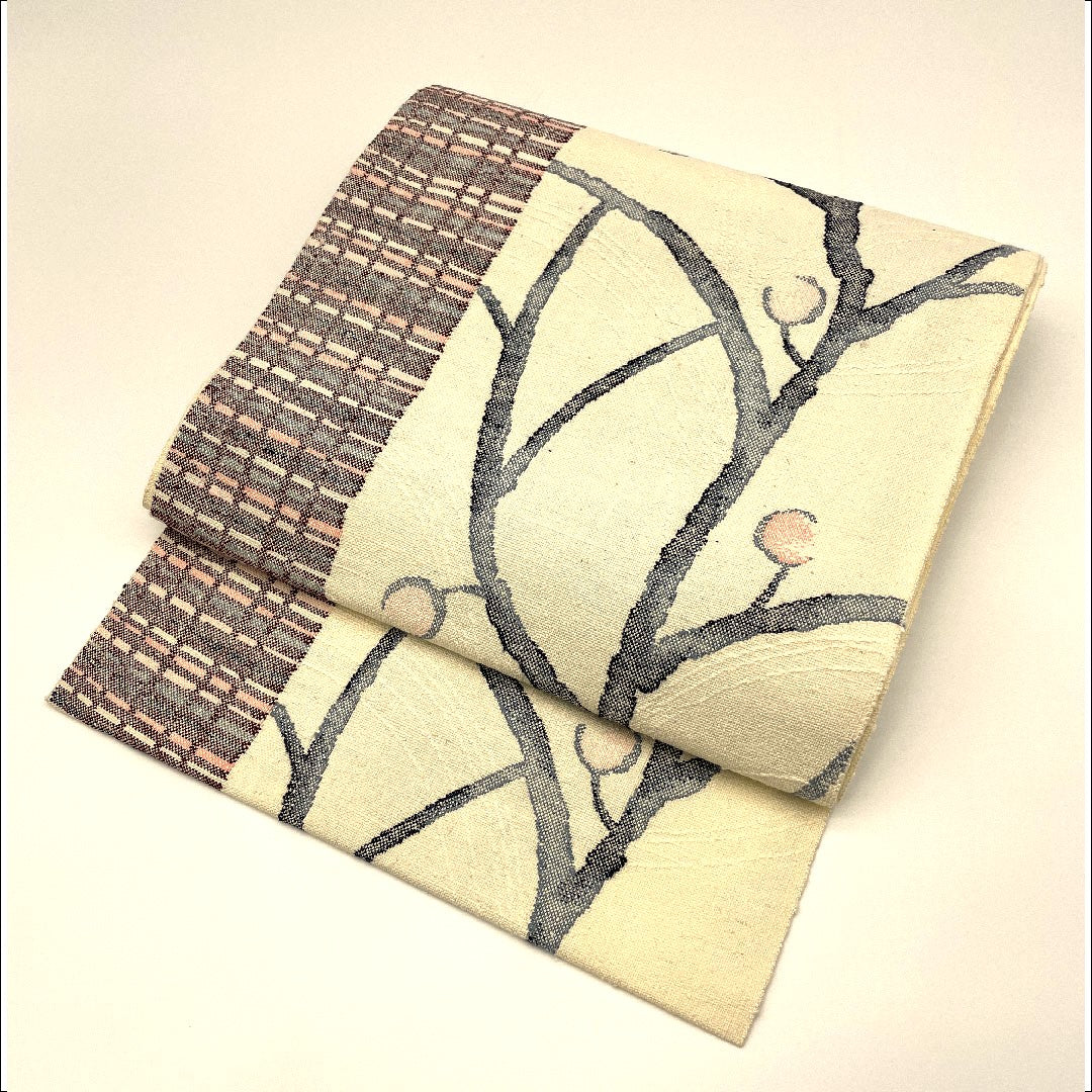 名古屋帯 真綿紬 枝蕾模様 帯丈359cm 正絹 Sランク 六通 カジュアル クリーム系 1124000272315 松葉仕立て