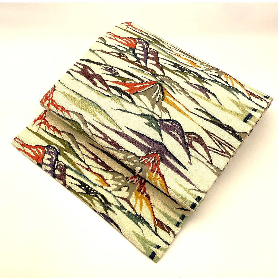 名古屋帯 山 京紅型 ちりめん 帯丈353cm 正絹 Sランク 六通 カジュアル 白系 1124000952311 名古屋仕立て