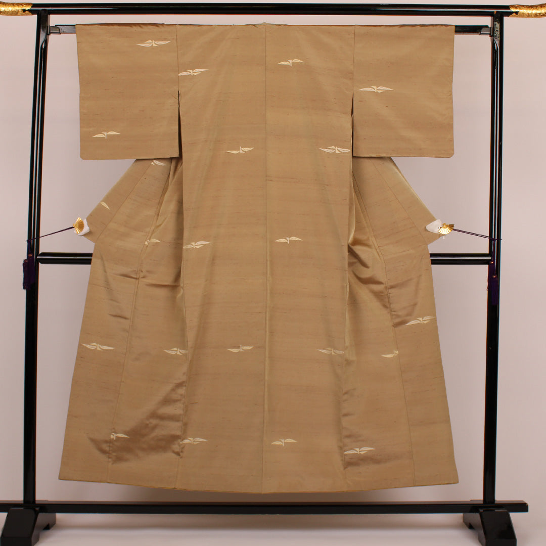 紬 身丈154cm 裄丈61.5cm すくい織 創作柄 正絹 美品 袷 ベージュ 1116000093215