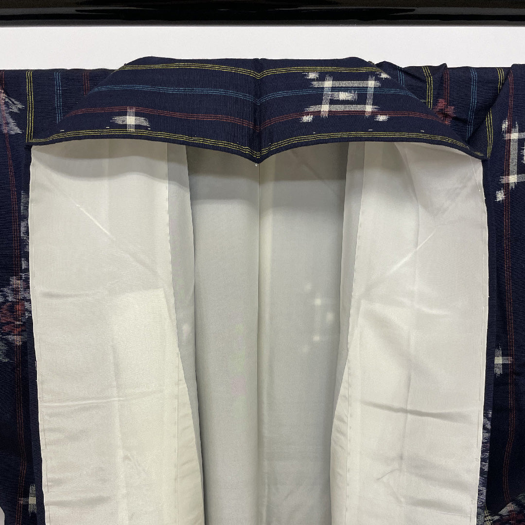 紬 身丈158cm 裄丈63cm 絣紬 縞に絣 正絹 美品 袷 ネイビー 1116000052318
