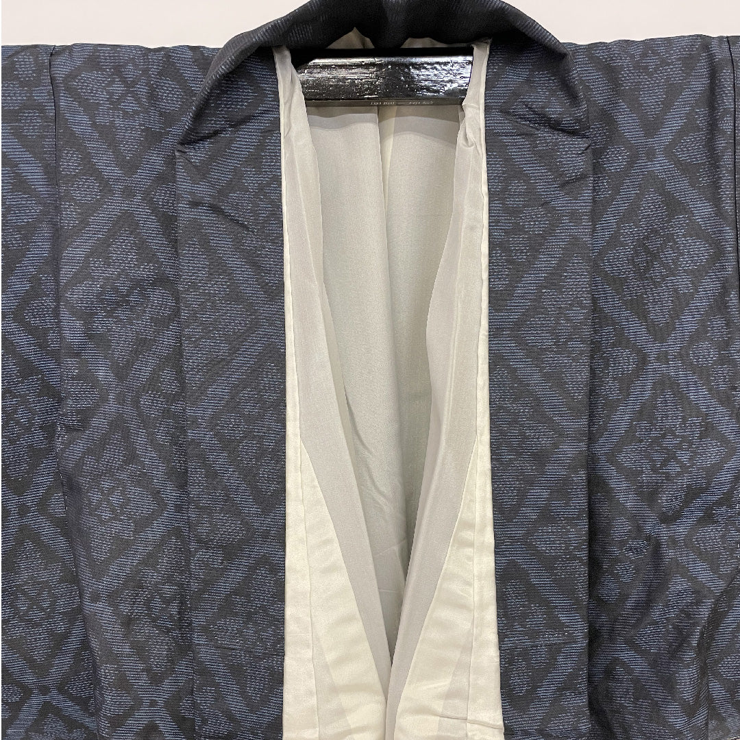 大島紬 身丈152cm 裄丈61cm 割付文様 正絹 美品 袷 紺 1116000303218