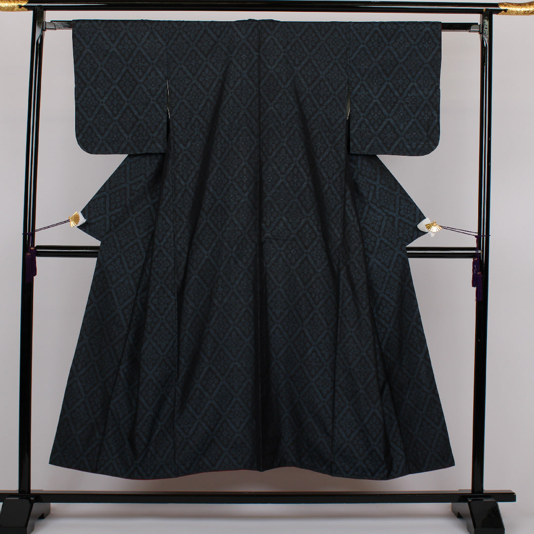 大島紬 身丈152cm 裄丈61cm 割付文様 正絹 美品 袷 紺 1116000303218