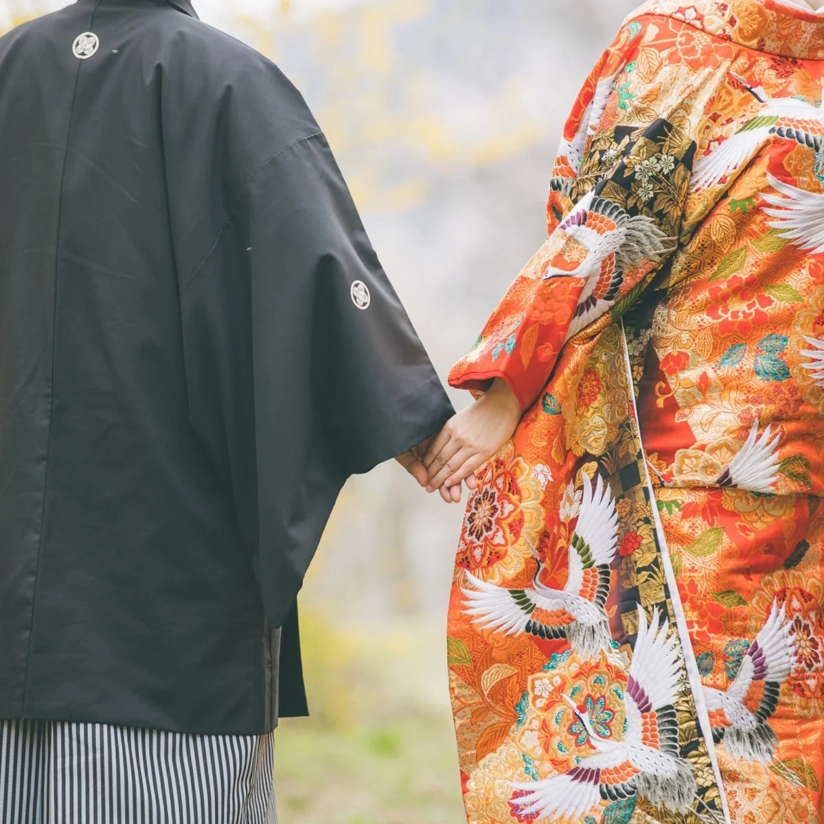 夏の結婚式に袷の着物はOK？｜着付け講師がマナーと涼しく着るコツを