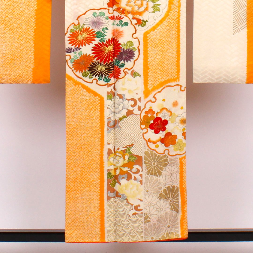 振袖 雪輪に草花 絞り 身丈156cm 裄丈62cm 正絹 Bランク  袷 黄系 1113000272323