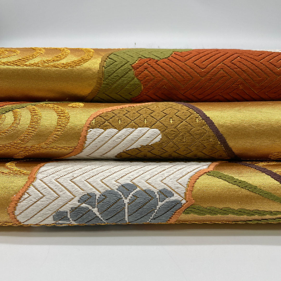 袋帯 帯丈426cm 正絹 Sランク 六通 フォーマル 金系 1123000422321