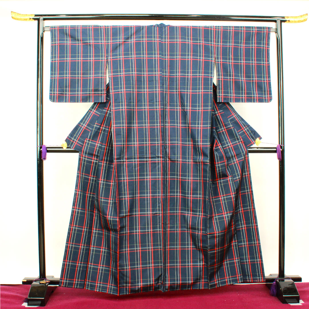 縞大島 身丈162.5cm 裄丈65.5cm 濃紺色 格子 正絹 Aランク 袷 紺系 1116002343418