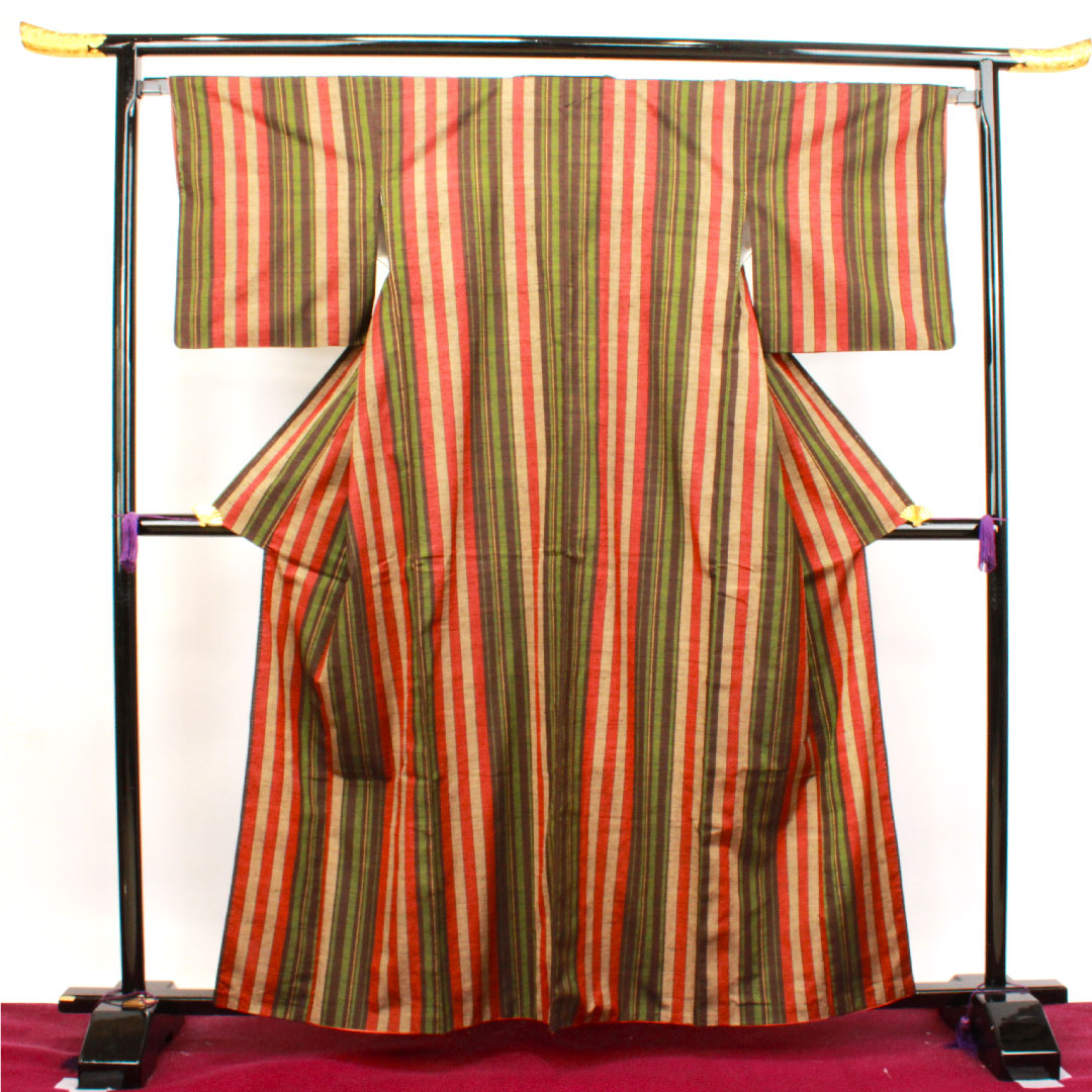 Tsumugi Length 160cm Sleeve length 66cm Striped Pure silk A rank Awase Gradient 1116002463499