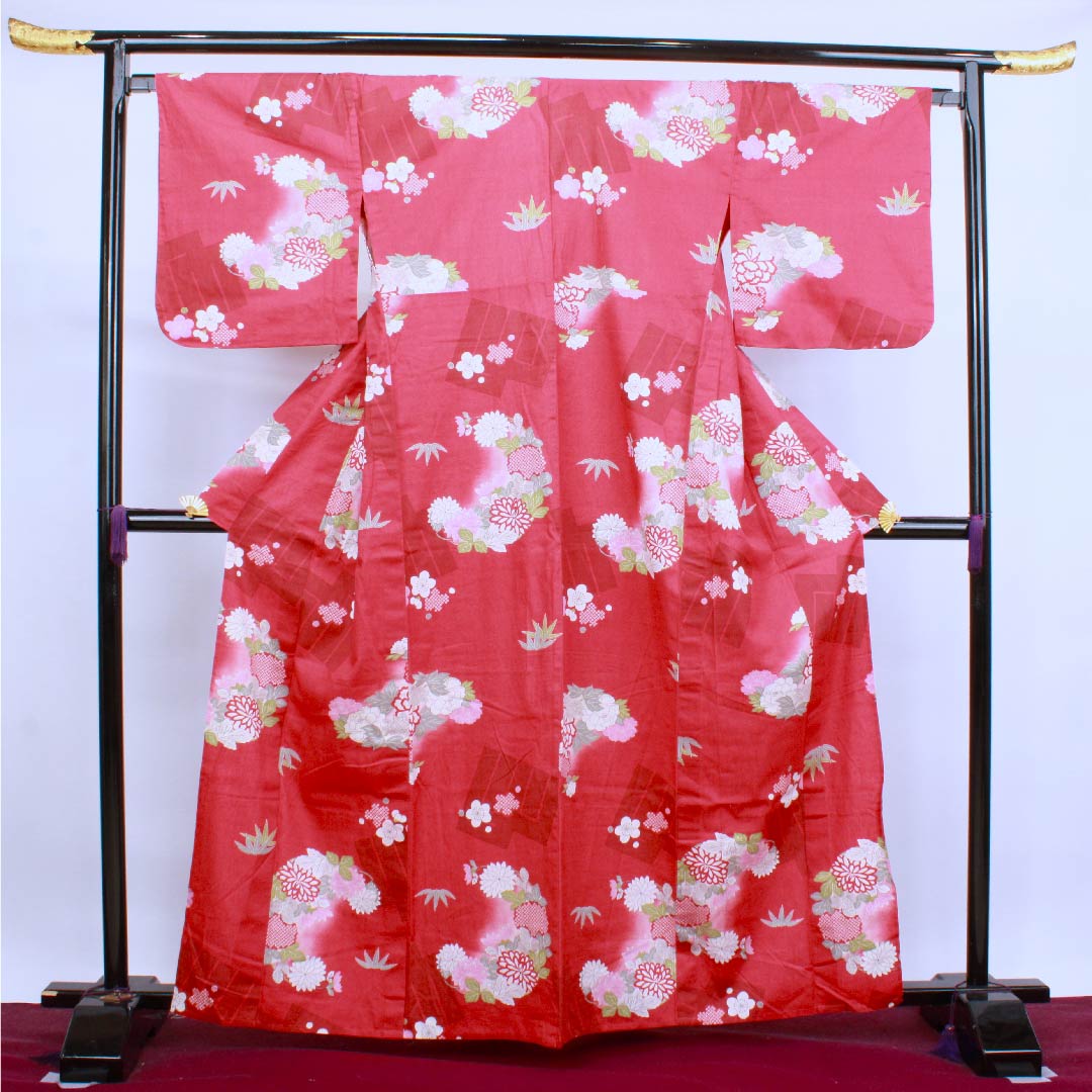 浴衣 蘇芳色 梅 牡丹 菊 木綿 Sランク 単衣 身丈163.5cm 裄丈67cm 朱系 1118004242416