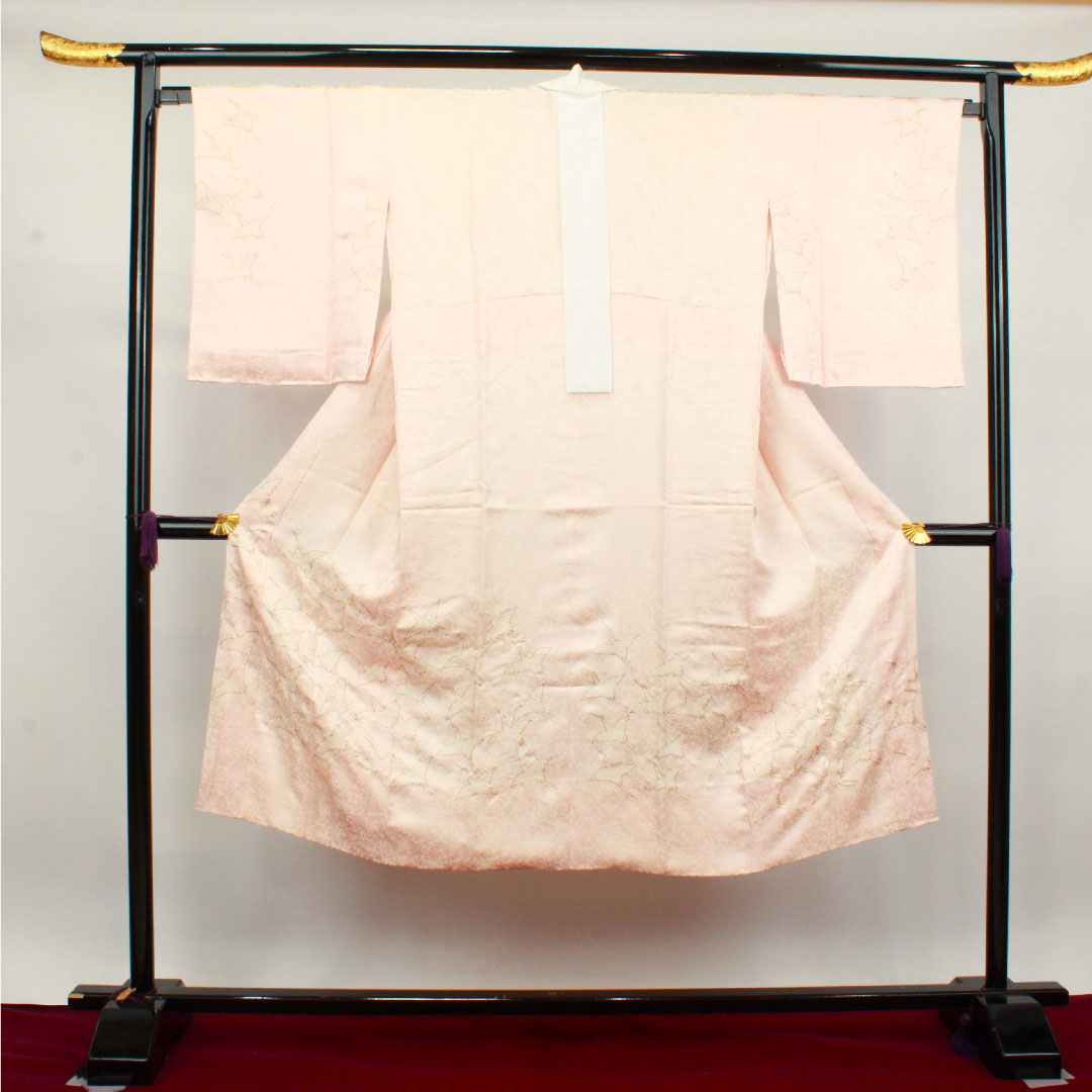長襦袢 正絹 身丈135cm 裄丈68cm 袷  フォーマル 鶴 部分絞り 絵羽付け  Sランク ピンク系 1129000532413
