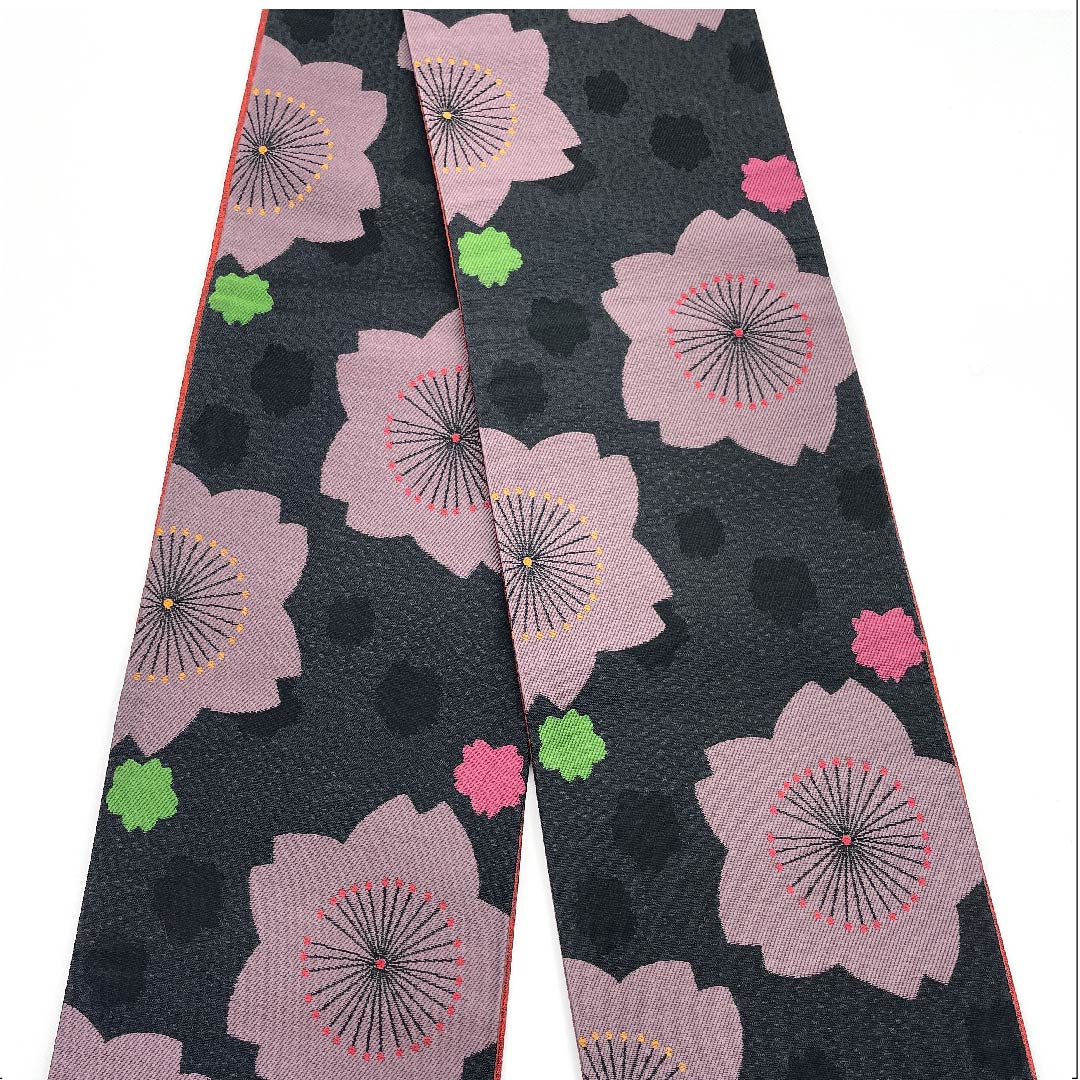 （未仕立）半幅帯 ポリエステル 黒色（くろいろ） 桜 植物模様 古典柄 帯丈420cm 黒系 Sランク 1125001042410