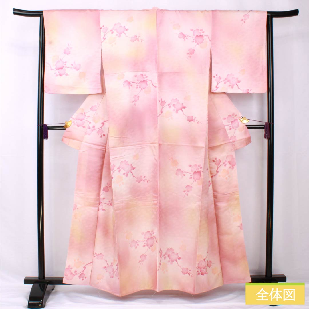 小紋 ポリエステル 身丈160.5cm 裄丈65cm 袷 似桃色（にせももいろ） 洗える着物 皐月 しつけ糸付き Aランク ピンク系 1115005563413