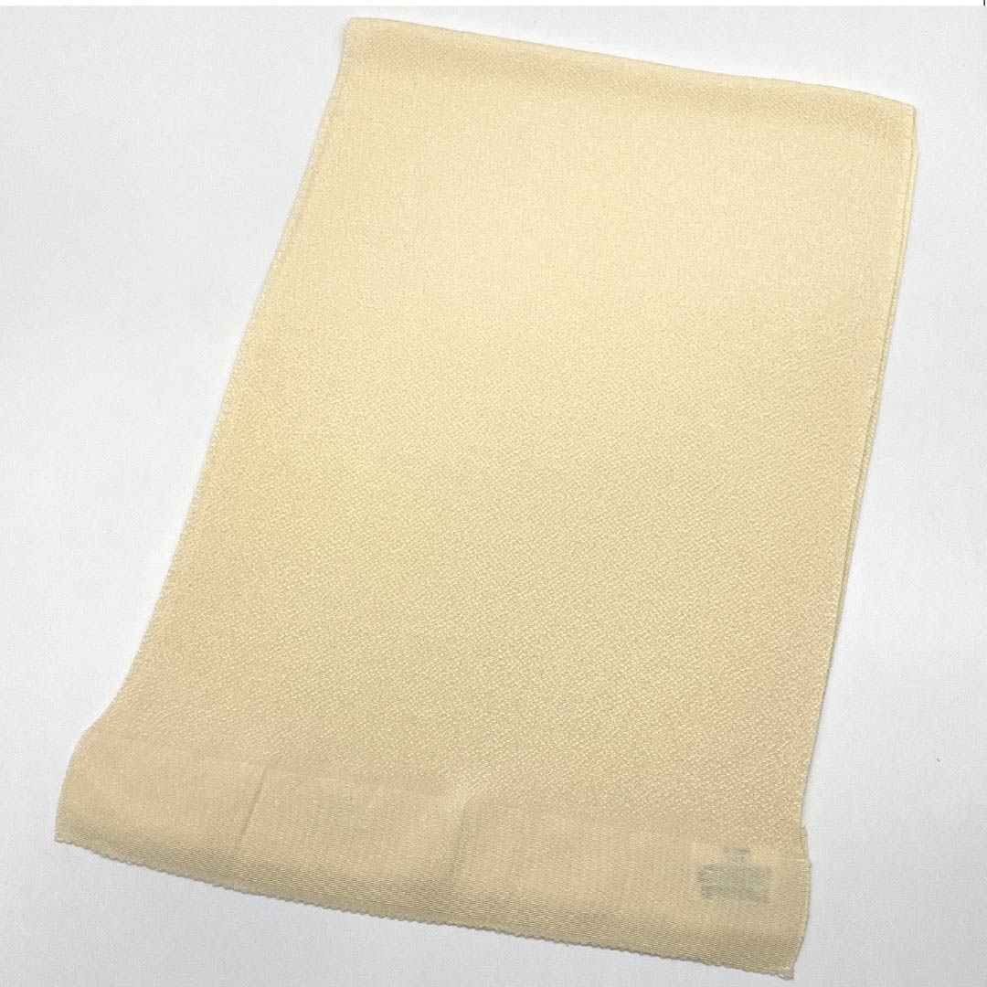 （新古品） 帯揚げ 正絹 フォーマル 麹色（こうじいろ） ちりめん 無地 振袖用 長さ約164cm 幅約27cm Sランク クリーム系 1136000082915