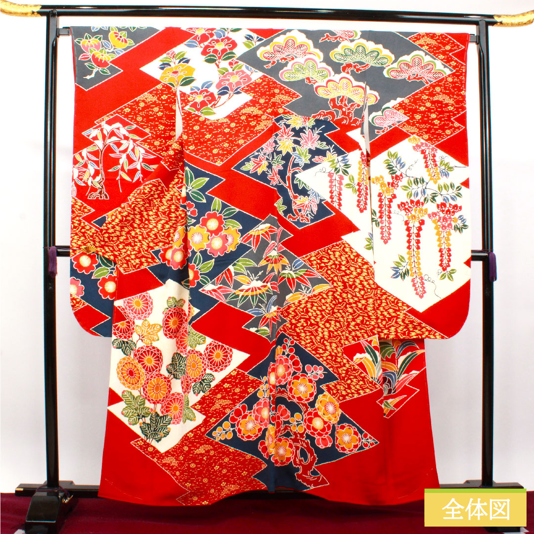 振袖 正絹 身丈157.5cm 裄丈66.5cm 袷  猩々緋色 栗山吉三郎 京紅型 吉祥文様 しつけ糸付き 未使用品  Sランク 赤系 1113001842312