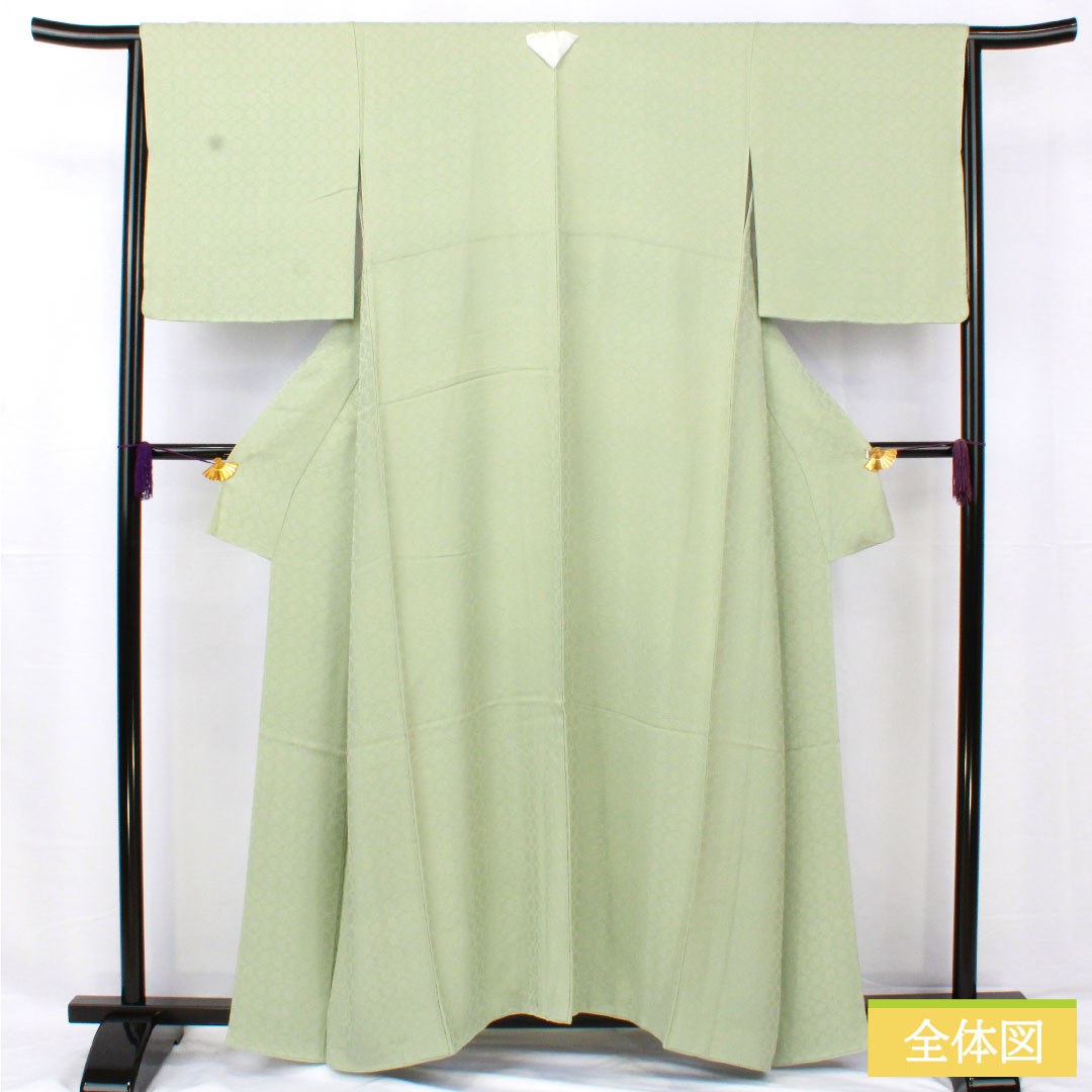色無地 正絹 身丈158cm 裄丈64.5cm 薄緑色（うすみどりいろ） 一つ紋 四ツ引き 袷 Sランク 緑系 1114001662319