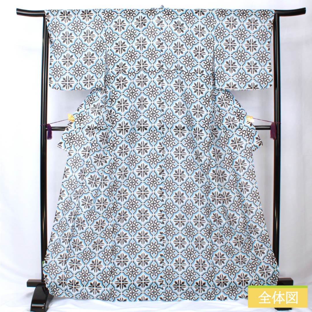 （新品未使用品） 浴衣 ポリエステル 身丈167cm 裄丈64.5cm NEWランク 単衣 水色系 空色（そらいろ） 幾何学模様 タイル柄 ダマスク柄 1118005711524