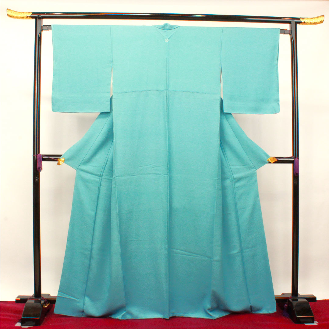 色無地 正絹 浅縹色 しつけ糸付き 未使用品 中陰片喰  身丈165.5cm 裄丈65cm 袷  Sランク 水色系 1114001012524