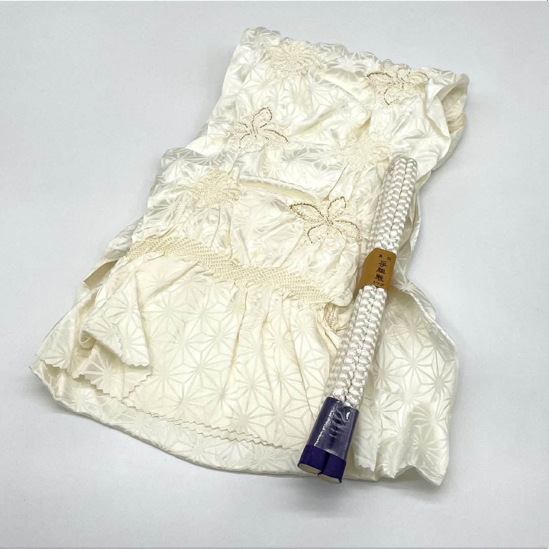 （新古品） 帯締め・帯揚げセット 正絹 Aランク 乳白色（にゅうはくしょく） 麻の葉 絞り 手組紐 長さ約159cm 幅約1cm フォーマル 白系 1141000223311