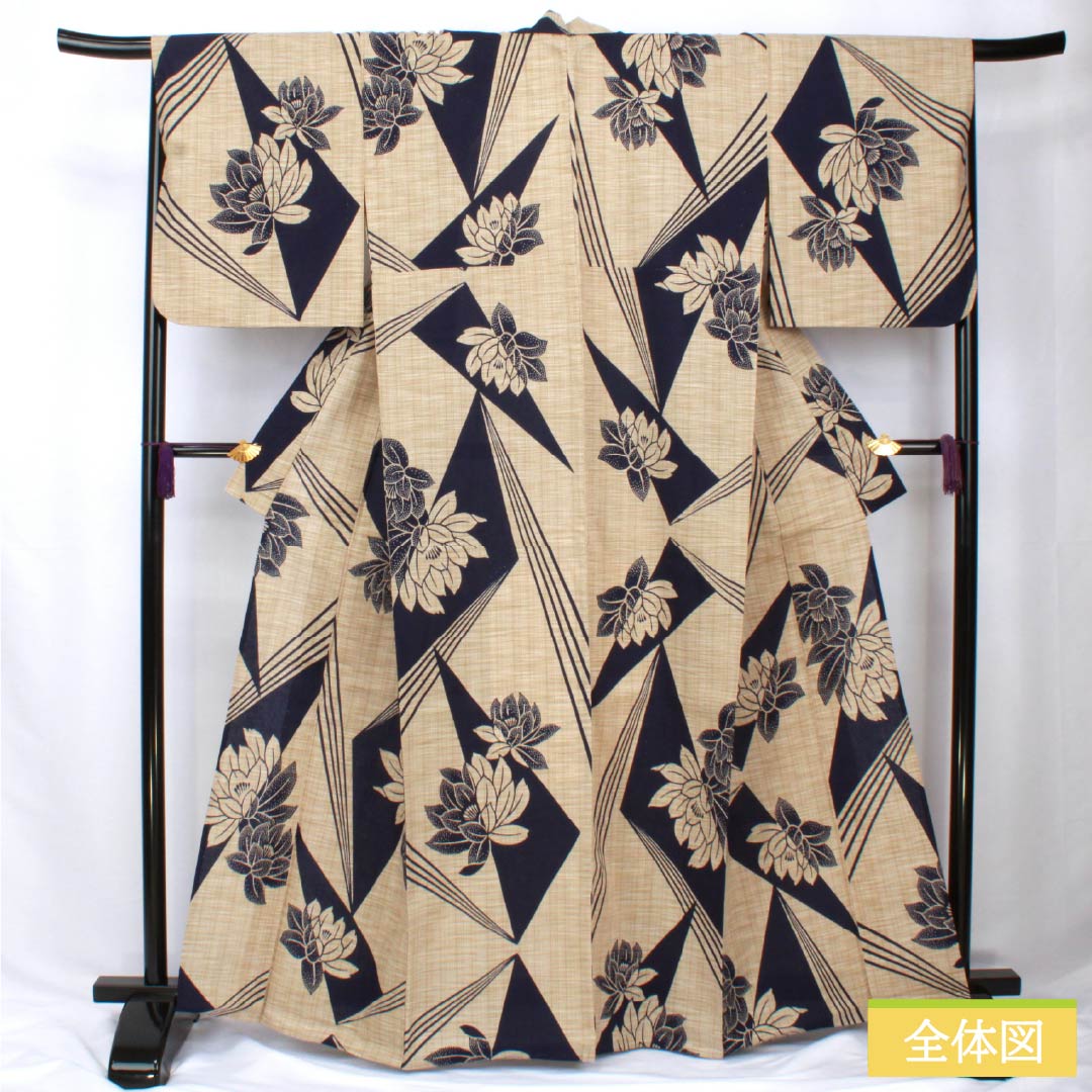浴衣 木綿 身丈165cm 裄丈67.5cm Sランク 単衣 ベージュ系 内記煤竹色（ないきすすたけいろ） 花柄 1118005812525