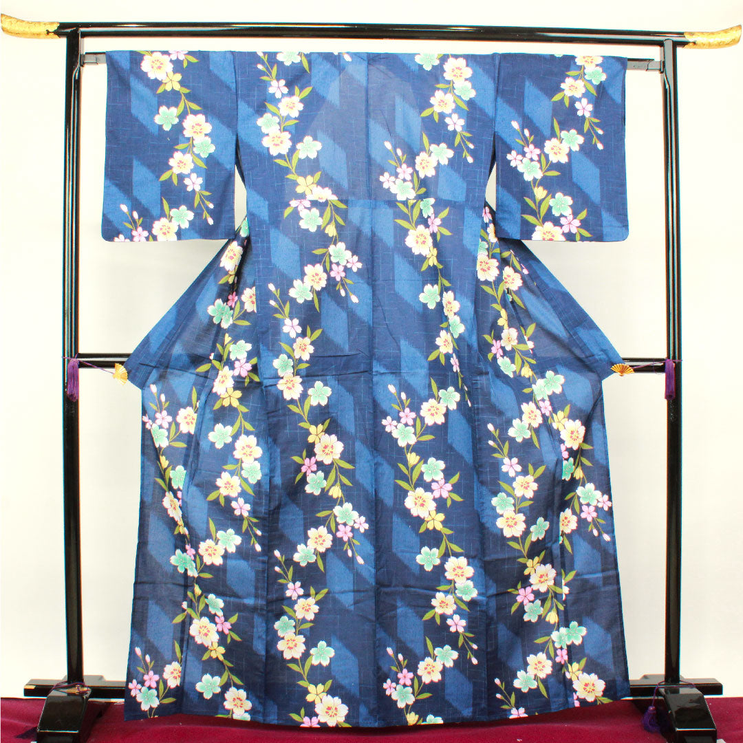 浴衣 紺瑠璃色 桜 木綿 Sランク 単衣 身丈166.5cm 裄丈65cm 紺系 1118002002518