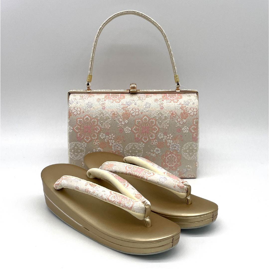 （新古品）草履バッグセット フォーマル Aランク 華文 帯地 Lサイズ 金系 1133000423421