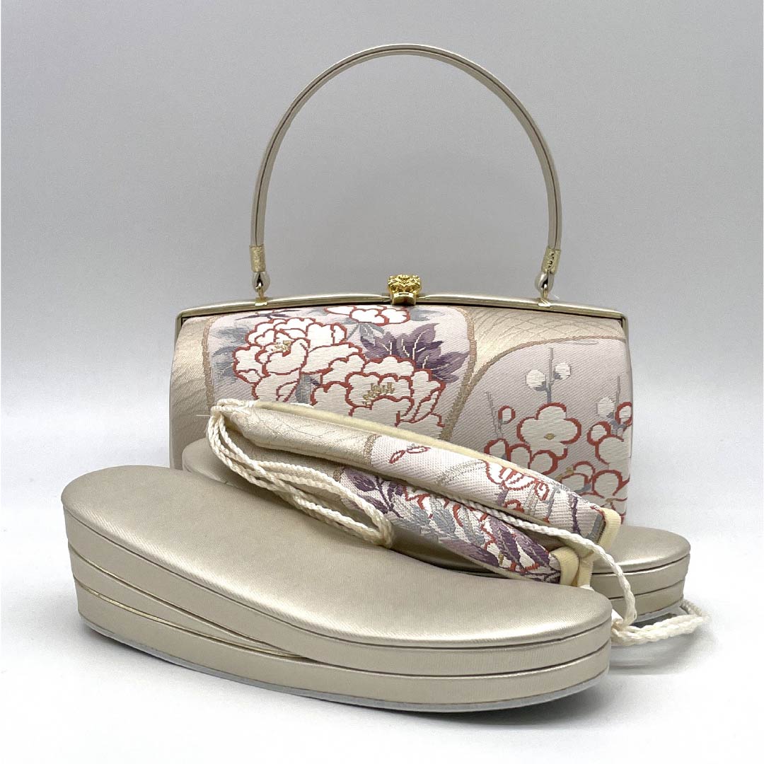 （新古品）草履バッグセット フォーマル Aランク 花模様 帯地 Mサイズ 金系 1133000443321