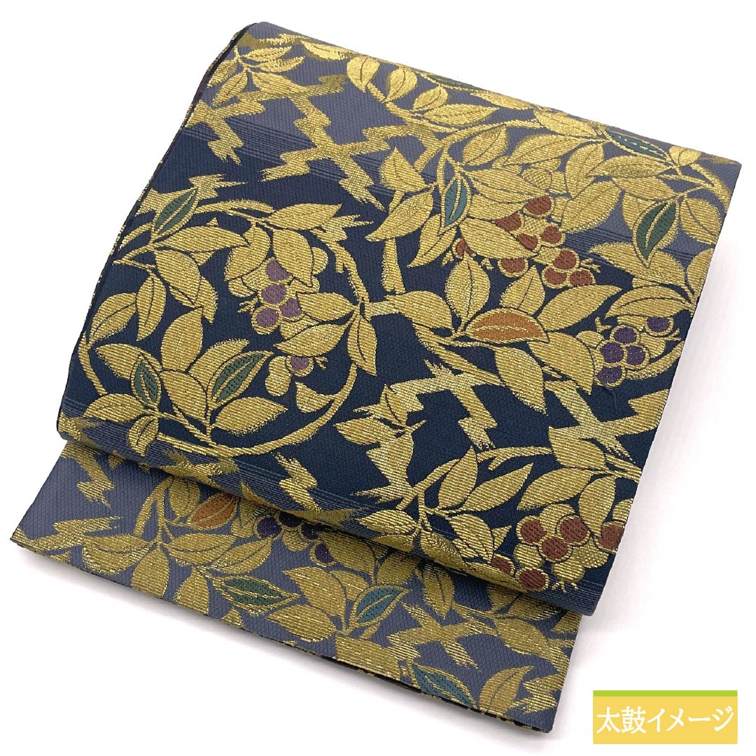 A-Rank Pure Silk Obi (Sash), Shakujo-iro (Tin-Tsuki) with Wana-ori (Wa-na) and Grape Arabesque Pattern, Length 476cm, Six-Ply, Formal, Gray, Item Number 1123015233422