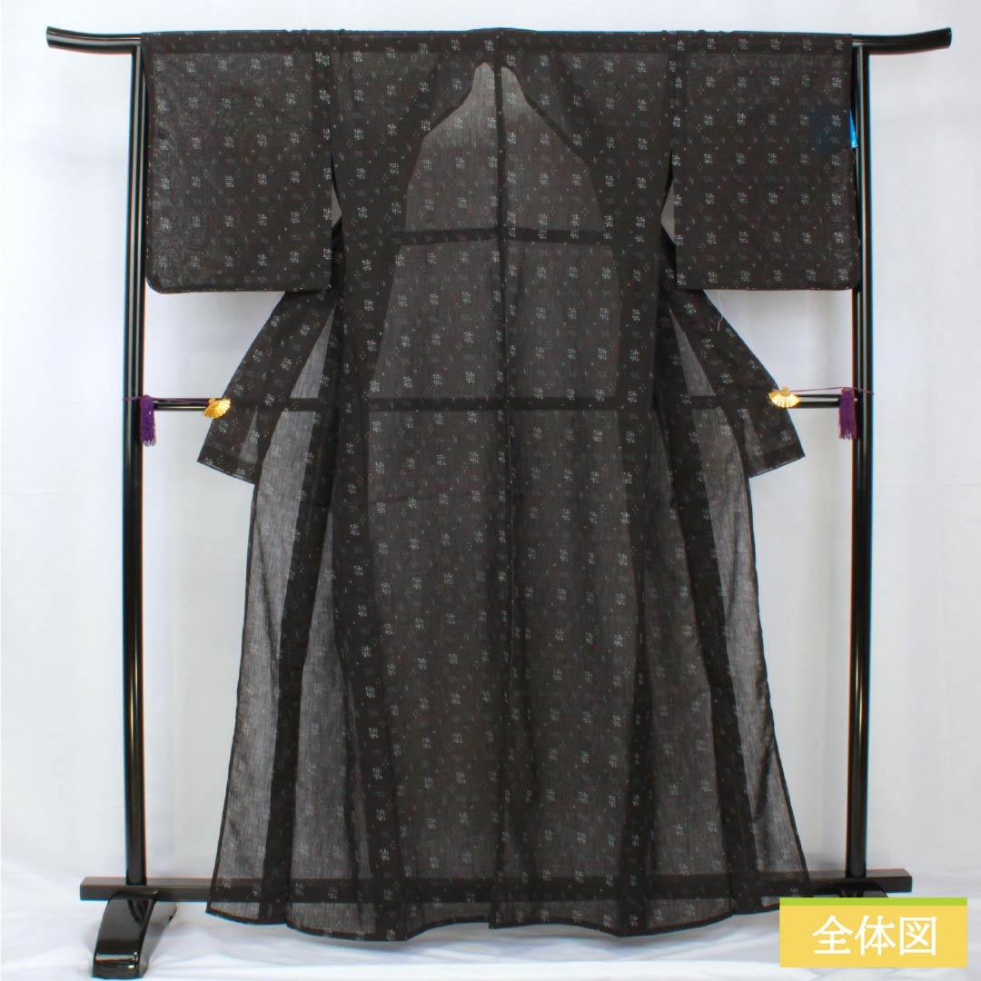 夏物 ポリエステル 小紋 身丈162cm 裄丈65cm 琉球絣風 洗える着物 紗 Sランク 黒系 1132001952410