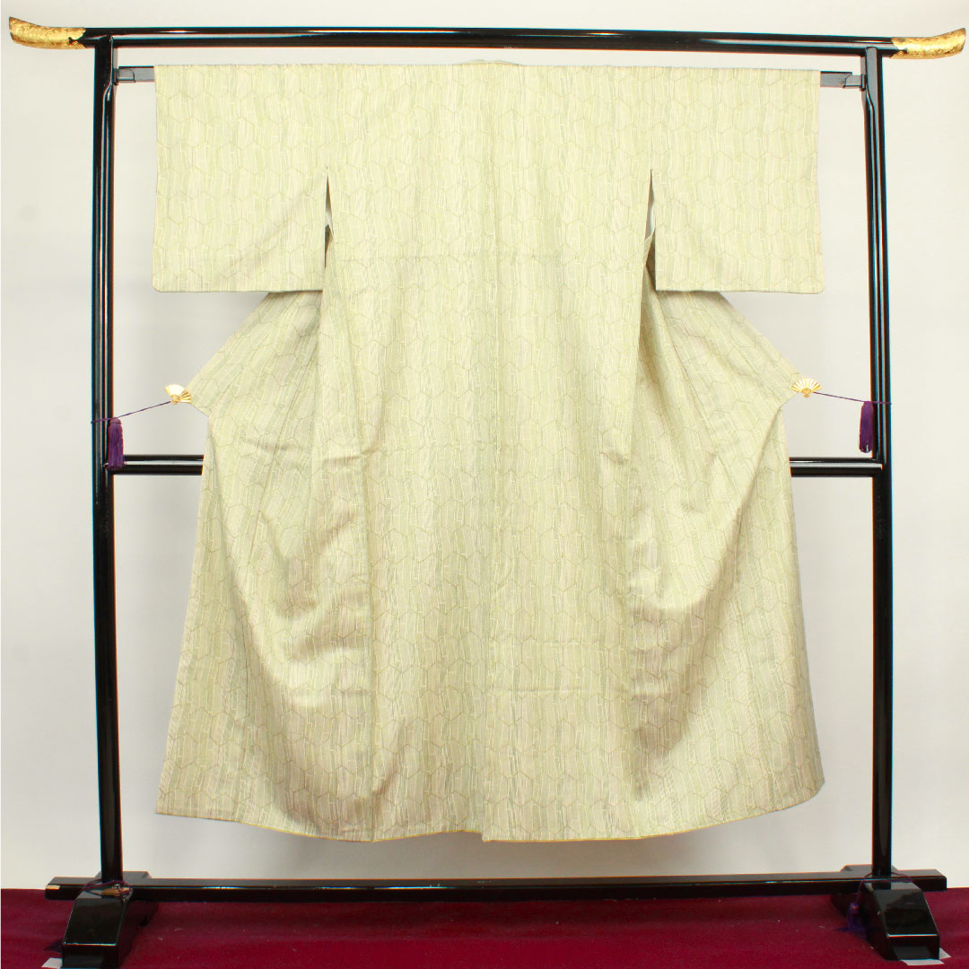 紬 身丈148cm 裄丈64cm 硫黄色 亀甲 正絹 Aランク 袷 緑系 1116002563119