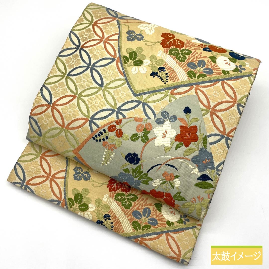 (Maru obi) Fukuro obi, pure silk, off-white (kinari-iro), Maru obi, Japanese style, Shippo, floral pattern, obi length 410cm, S rank, full length, formal, cream color, 1123013932315