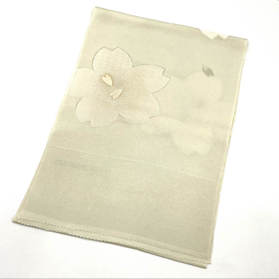 帯揚げ 正絹 Aランク セミフォーマル 利休白茶色（りきゅうしらちゃいろ） 桜 丹後ちりめん 長さ約176cm 幅約29cm グレー系 1136001893922