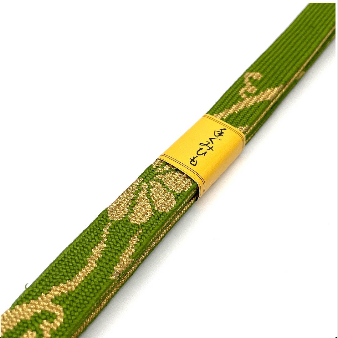 （新古品） 帯締め 正絹 四分紐 比金襖色（ひこうのういろ） 手組紐 花唐草 新古品 長さ約162cm 幅約1.7cm セミフォーマル Sランク 緑系 1135002622319