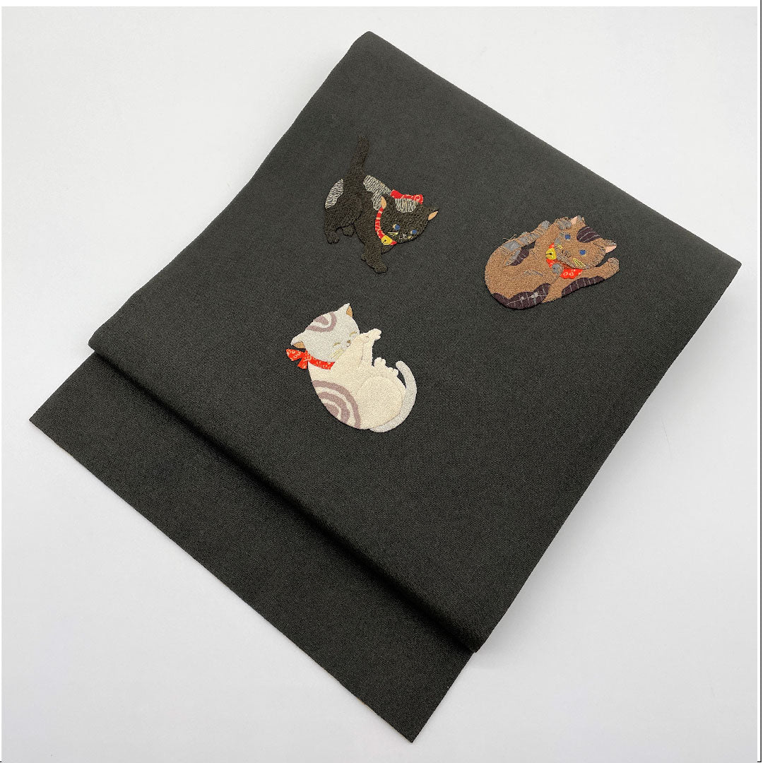 名古屋帯 黒色 猫 和模様 帯丈362.5cm 正絹 Bランク ポイント柄 カジュアル 黒系 1124002774310  名古屋仕立て