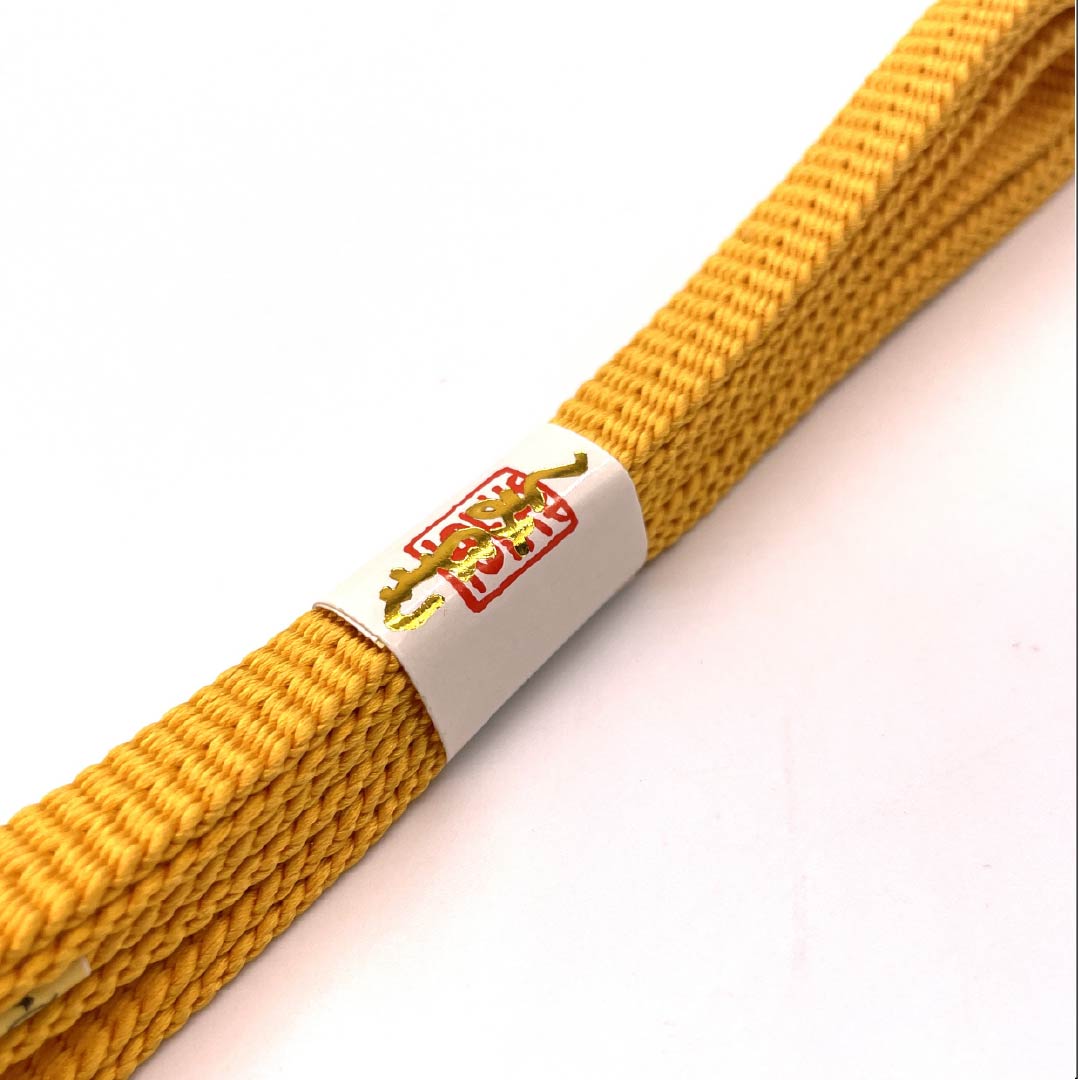 （新古品） 帯締め 正絹 三分紐 山吹色（やまぶきいろ） 帯留め用 無地 長さ約128cm 幅約1cm カジュアル NEWランク 黄系 1135003221323